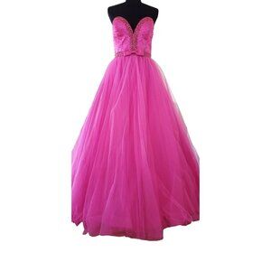 Evening Wedding Cocktail Runway Beaded Crystals Embellished Gown Couture Dress